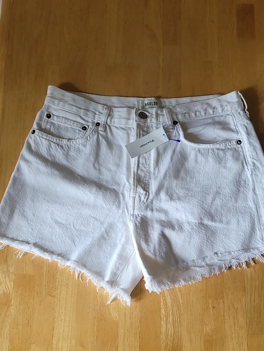 AGOLDE Parker Long Vintage Shorts in the Panna Cotta